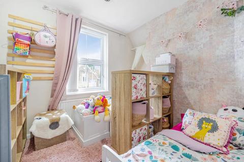 2 Bear Lane, Pinchbeck, Spalding, PE11 3XA