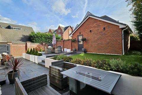 6 bedroom detached house for sale, Victory Boulevard, Lytham
