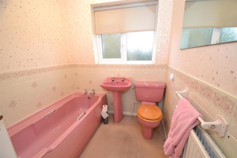13 Acre Lane, Eccleshill, Bradford, BD2 2EH