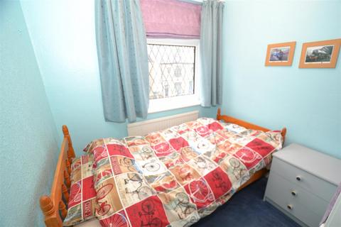 13 Acre Lane, Eccleshill, Bradford, BD2 2EH