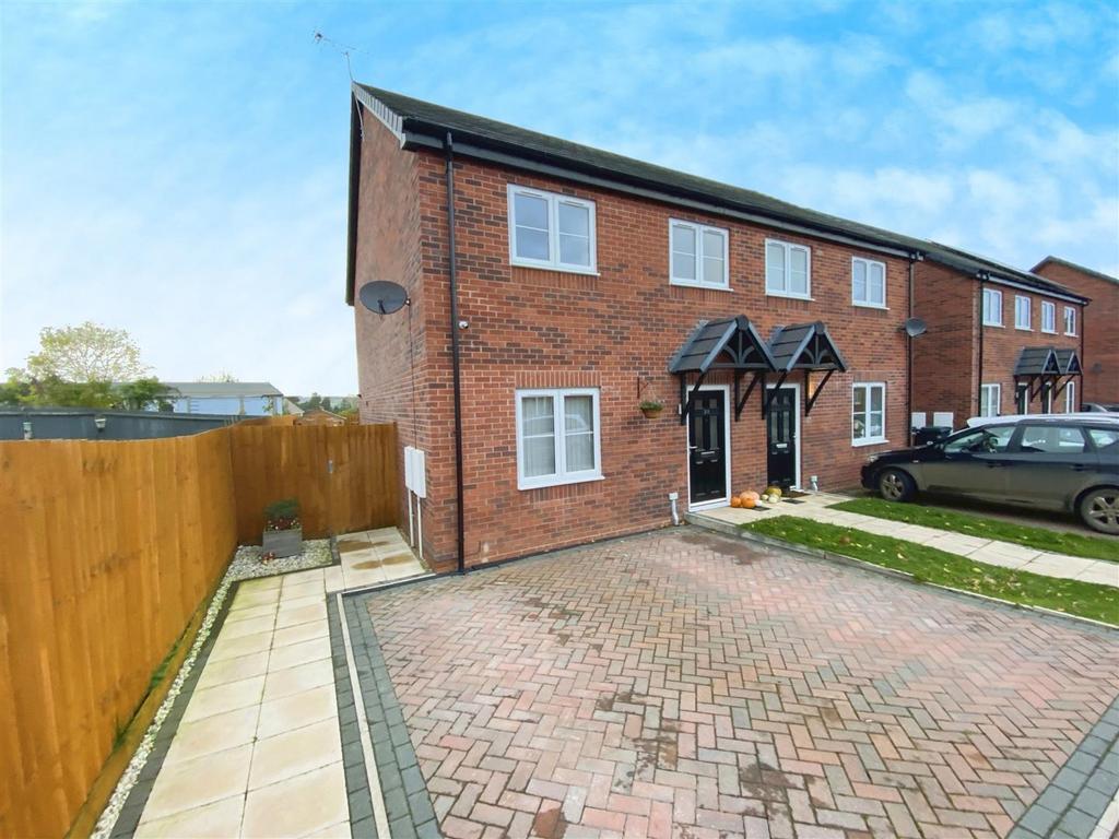 Orchid Meadow, Minsterley, Shrewsbury 3 bed semidetached house for