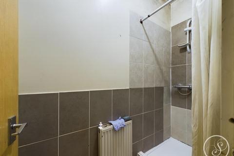 87 Harold Grove, Leeds, LS6 1LB
