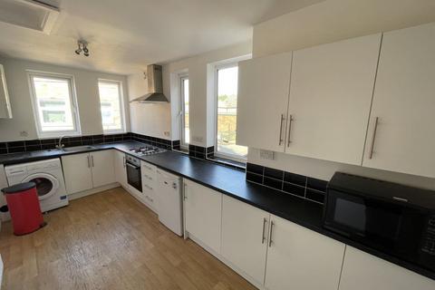 5 bedroom apartment to rent, Braunstone Gate, Leicester