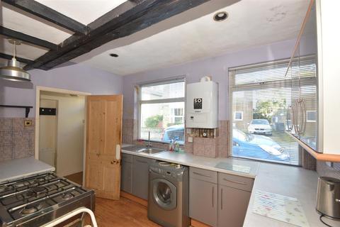 2 bedroom ground floor flat for sale, CENTRAL RYDE