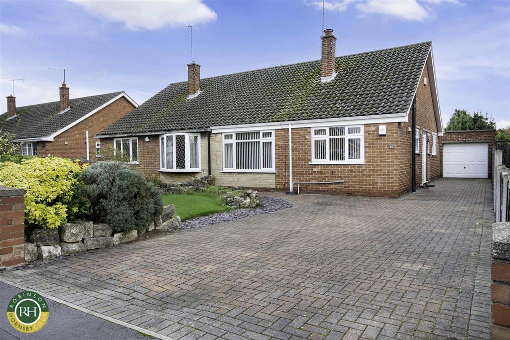 St. Marys Crescent, Tickhill, Doncaster 2 bed house for sale £260,000