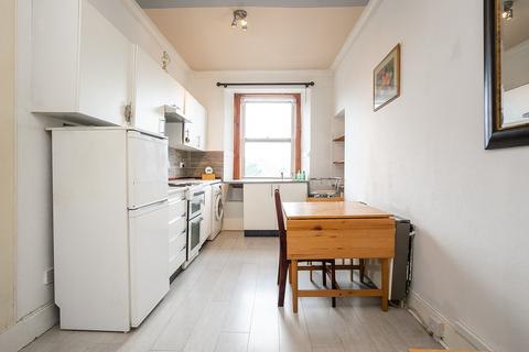3 bedroom flat for sale - Causewayside, Newington, Edinburgh, EH9