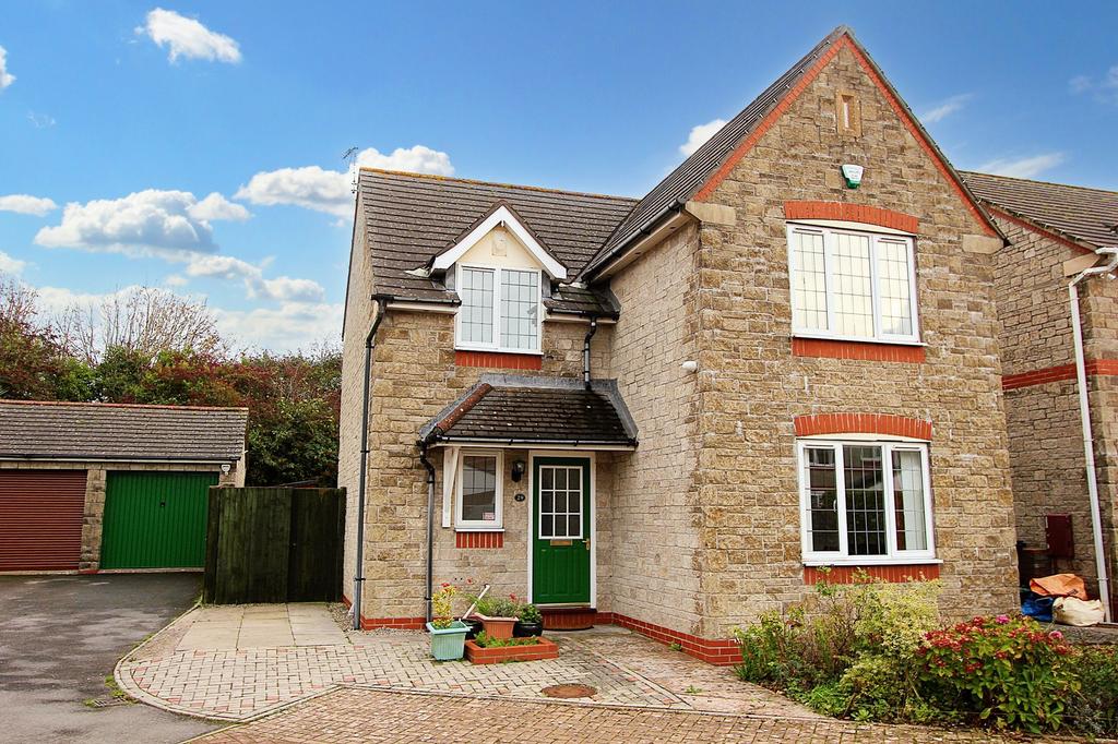 Cwrt Syr Dafydd, Llantwit Major, CF61 4 bed detached house for sale £415,000
