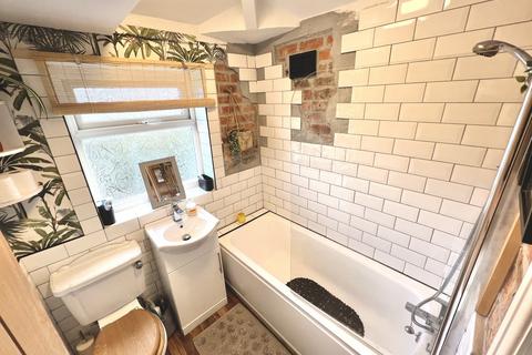 30 Barton Road, Urmston, Manchester, M41 7WA
