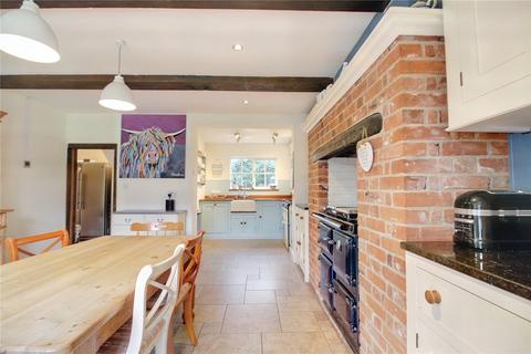 5 bedroom detached house for sale - Slip Road, Thurlton, Norwich, Norfolk, NR14