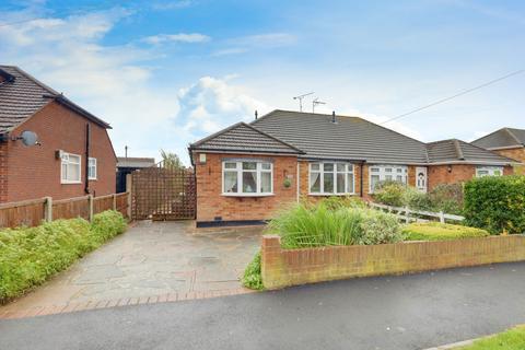 3 bedroom semi-detached bungalow for sale - Macmurdo Road, Leigh-on-sea, SS9