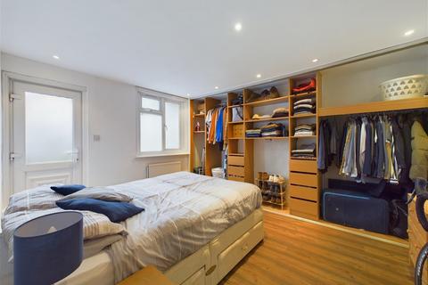 1 bedroom ground floor flat for sale - Bedford Road, Horsham RH13