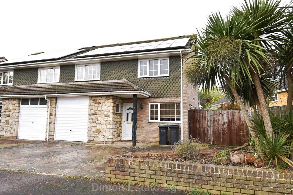 Burnside, Bridgemary 4 bed semidetached house for sale £375,000