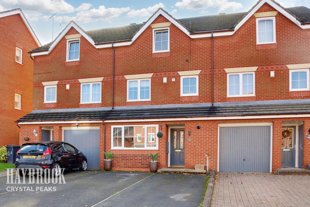 St Matthews Close, Renishaw 5 bed townhouse for sale £250,000