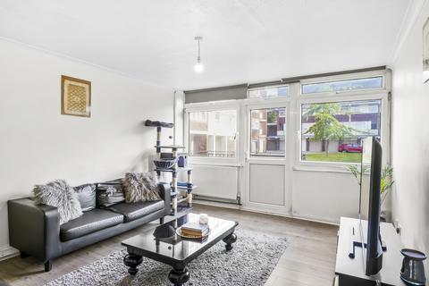 2 bedroom flat for sale, London, NW2