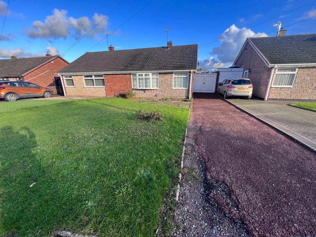 Stirling Crescent, Willenhall 2 bed bungalow £185,000