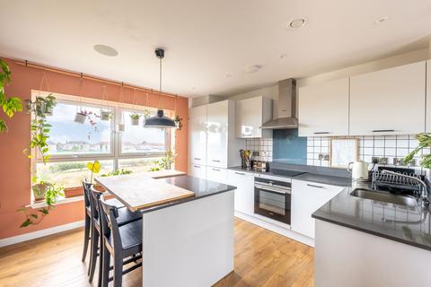 Flat 10, 3 Dalgety Road, Edinburgh, EH7 5FP