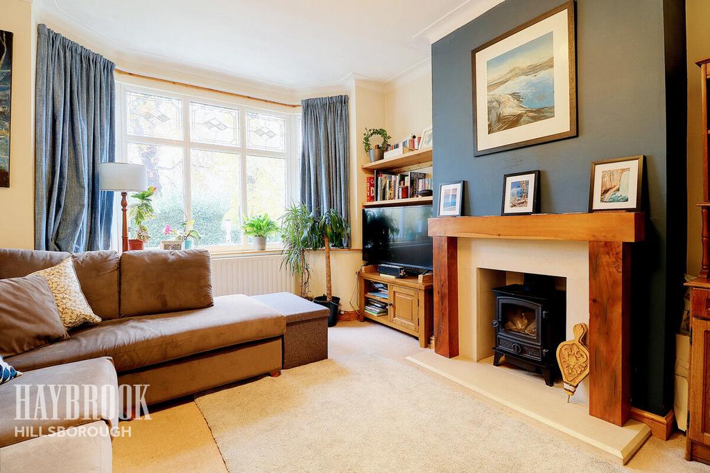 Wadsley Lane, Sheffield 3 bed semidetached house for sale £325,000