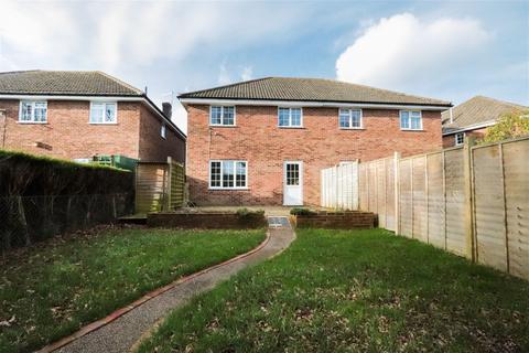 58 Ridgeway, Hurst Green, Etchingham, TN19 7PJ