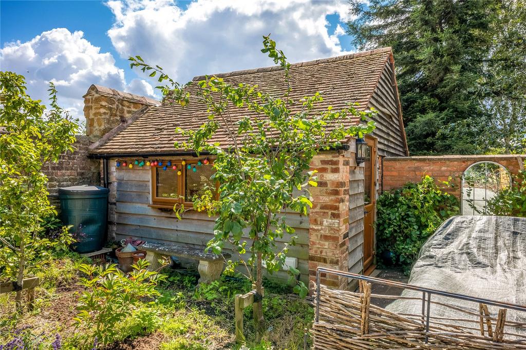 Outbuilding