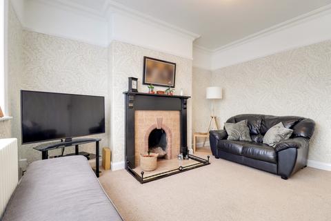 3 bedroom terraced house for sale - Hardwick Road, Pontefract, West Yorkshire, WF8