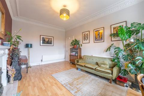 2 bedroom flat for sale - 14/7 Links Gardens, Edinburgh, EH6