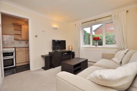 1 bedroom end of terrace house to rent, Tychbourne Drive, Guildford, Surrey, GU4