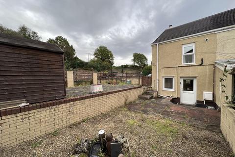 4 Heol Twrch, Lower Cwmtwrch, Swansea, SA9 2TD