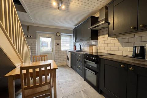 4 Heol Twrch, Lower Cwmtwrch, Swansea, SA9 2TD