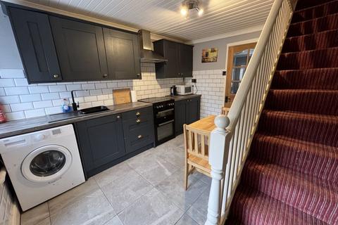 4 Heol Twrch, Lower Cwmtwrch, Swansea, SA9 2TD