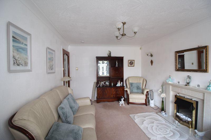 6 St. Serfs Grove, Clackmannan 2 bed semidetached bungalow for sale £159,950