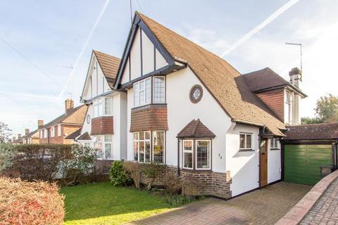 34 Dulverton Road, South Croydon, CR2 8PG