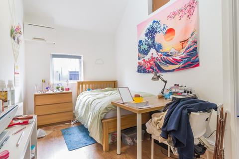 3 bedroom apartment to rent, 23 Grosvenor House, Newcastle Upon Tyne NE2