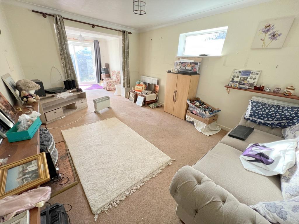 Stalbridge Road, Creekmoor, Poole, BH17 2 bed detached bungalow for