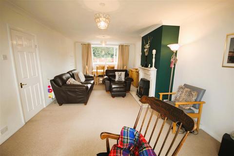 4 Hillcrest Close, Kingsley Holt, Stoke-on-trent, ST10 2BL