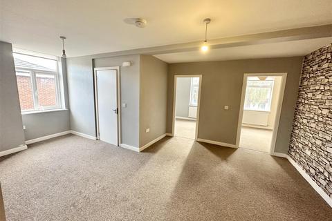 2 bedroom apartment to rent - Liverpool Road, Eccles, Manchester