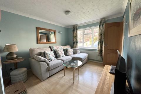 2 bedroom semi-detached bungalow for sale, Watson Grove, Abbeymead, Gloucester