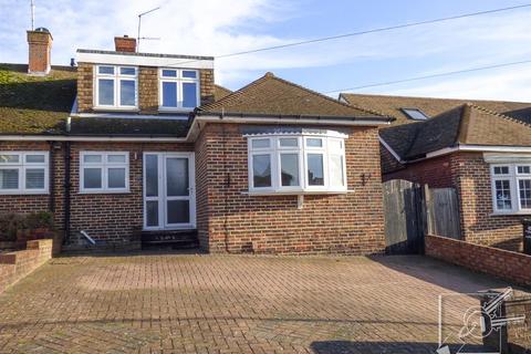 16 Cerne Road, Gravesend, DA12 4BW