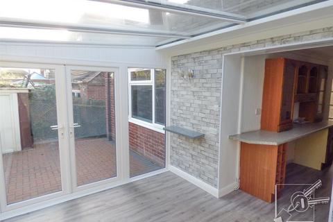16 Cerne Road, Gravesend, DA12 4BW