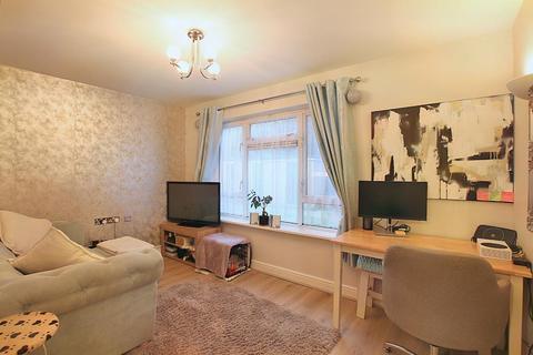 1 bedroom apartment for sale - CRESSALL CLOSE, KT22, LEATHERHEAD,