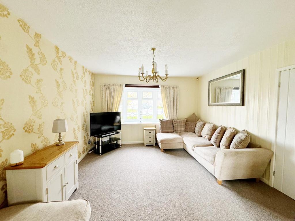 Wallington Drive, Sedgefield... 3 bed semidetached house £750 pcm (£