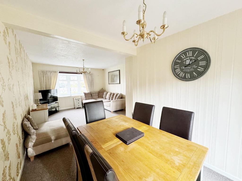 Wallington Drive, Sedgefield... 3 bed semidetached house £750 pcm (£
