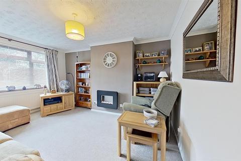68 Brooklands Drive, Leighton Buzzard, LU7 3PE