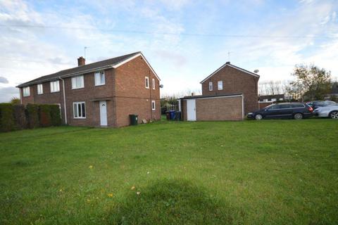 3 bedroom semi-detached house for sale - The Oval, Beal, Goole