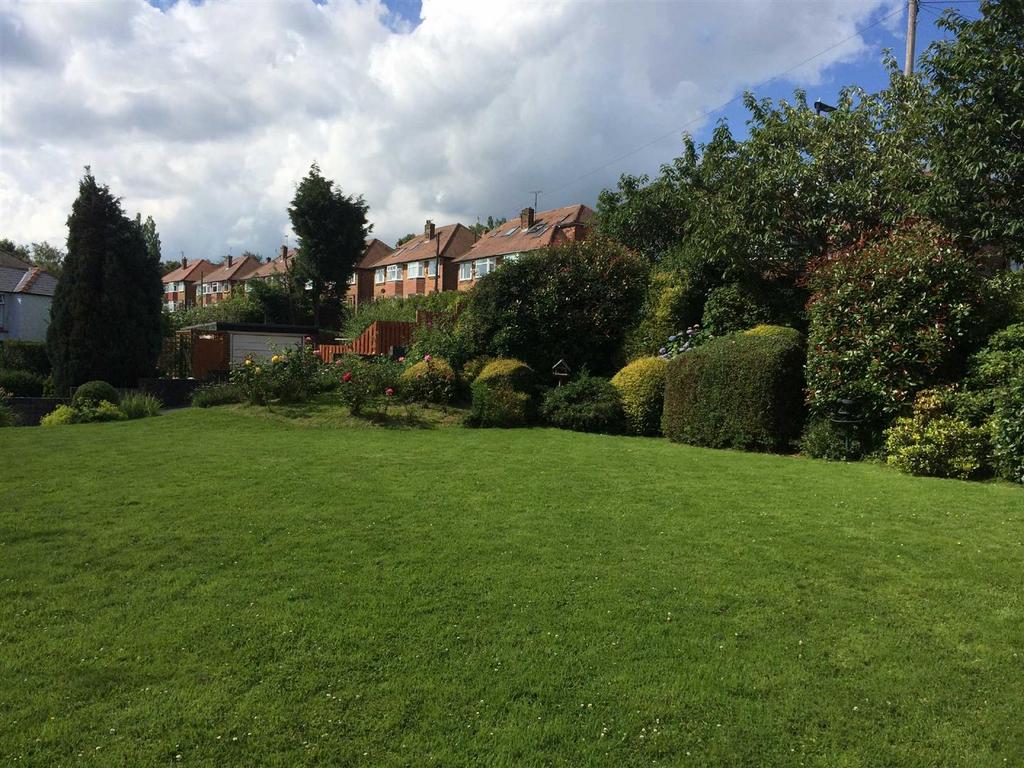 Highcliffe Court, Greystones, Sheffield 2 bed apartment £795 pcm (£