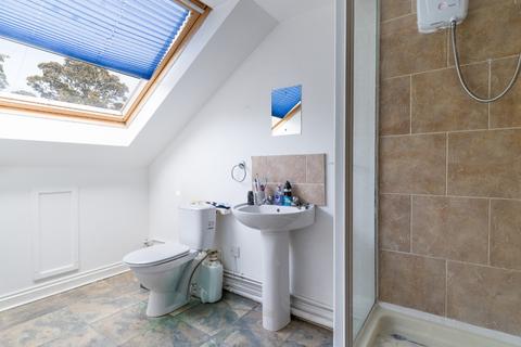 6 bedroom maisonette to rent, Greystoke Avenue, Newcastle Upon Tyne NE2