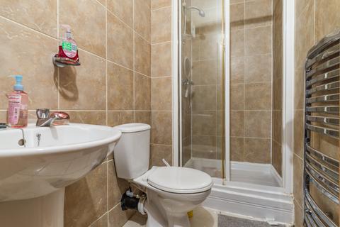 6 bedroom maisonette to rent, Greystoke Avenue, Newcastle Upon Tyne NE2