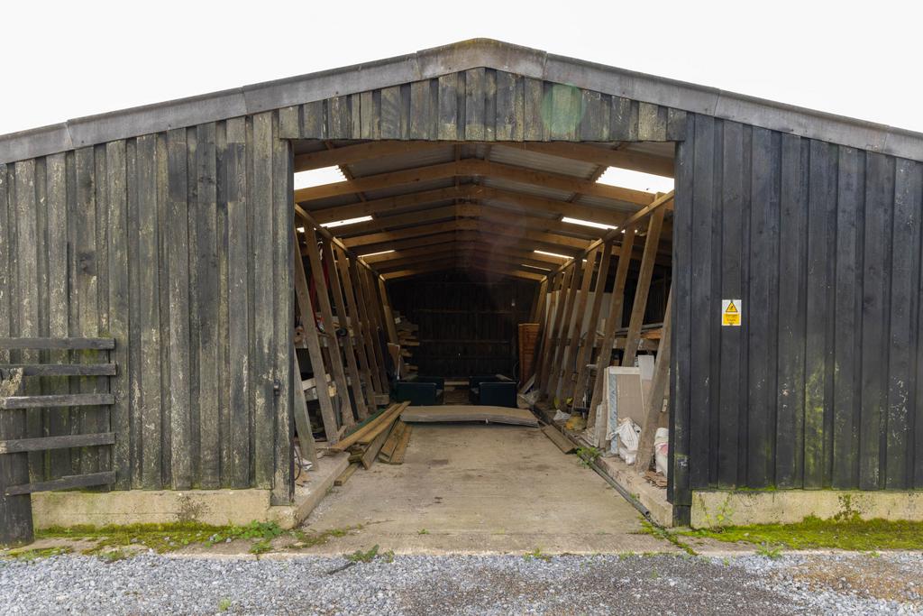20230921-1218 Maison Haus - Blakeley Stables, Knut