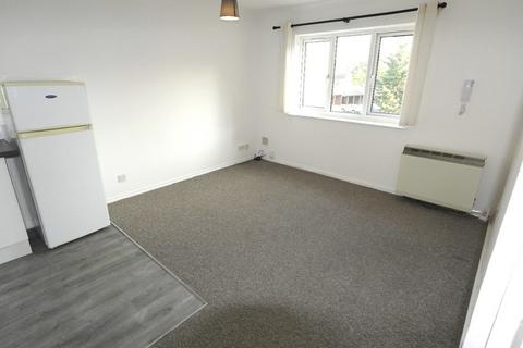 2 bedroom apartment for sale - Vicarage Square, Grays, Essex