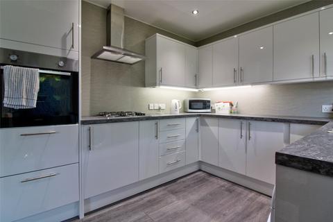 3 bedroom bungalow for sale - Hillclose Avenue, Darlington, DL3