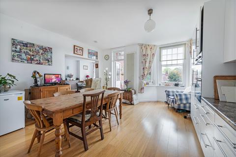 3 bedroom flat for sale - The Orchard, London, W4